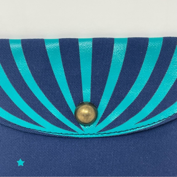 Blue Benefit San Francisco Cosmetic Clutch Makeup Bag with Snap Front - Picture 12 of 16